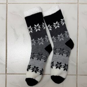 a new day Black and Gray Patterned Socks